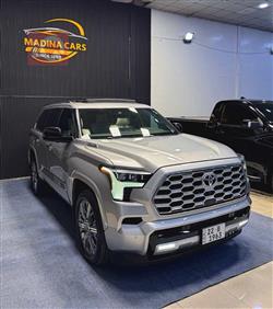 Toyota Sequoia
